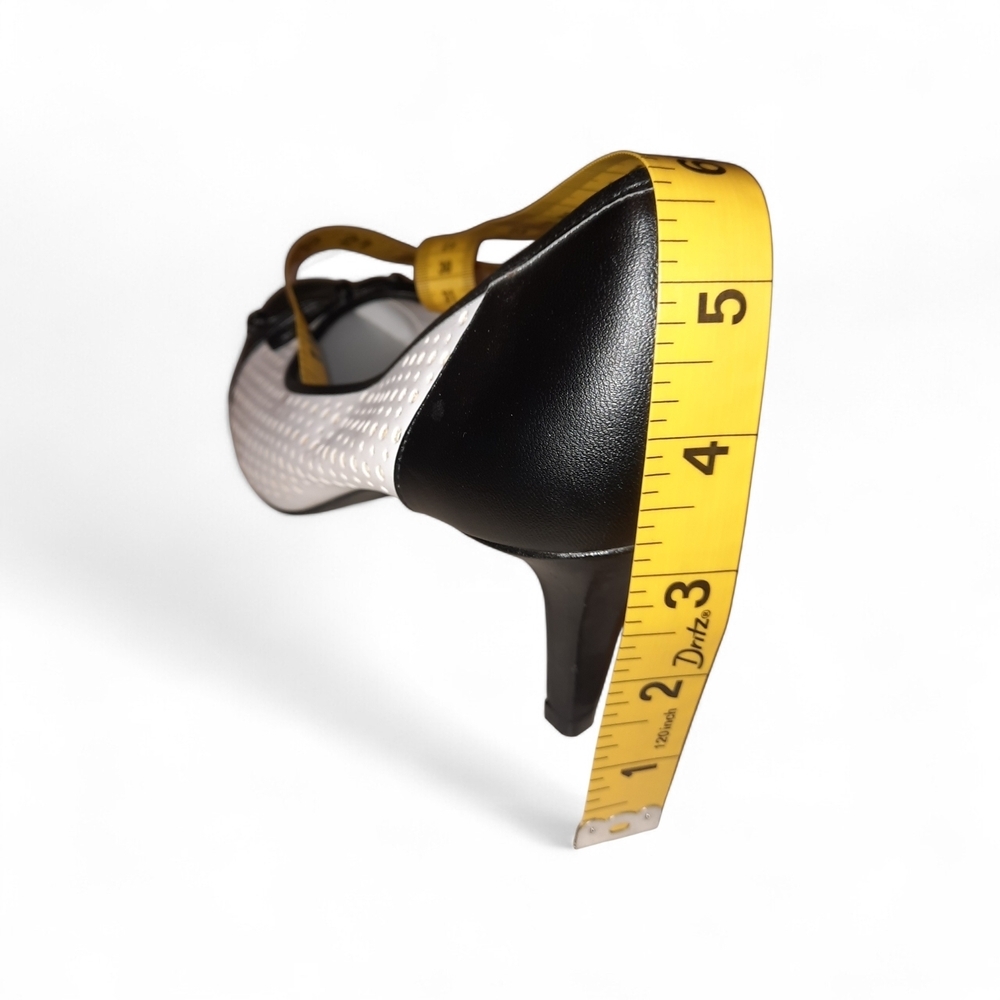 Comfort Plus by Predictions Black and White Heels - Picture 6 of 9